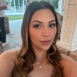 Meet your Posher, Vanesa